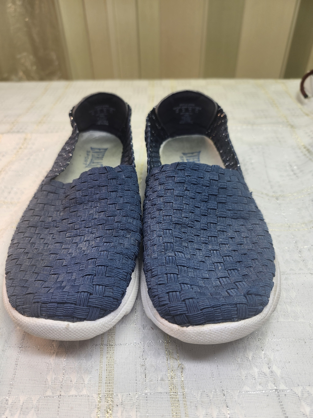 Everlast Women's Navy Woven Slip-On Loafers